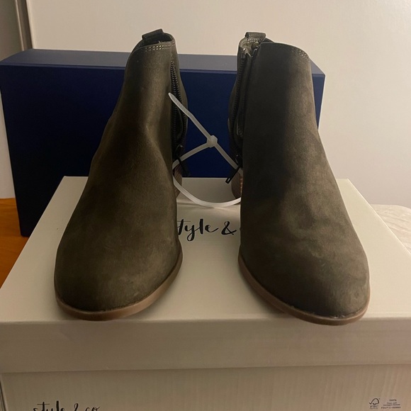 #8 - Brand New Style & Co Ankle Boots with Heels - Picture 4 of 12